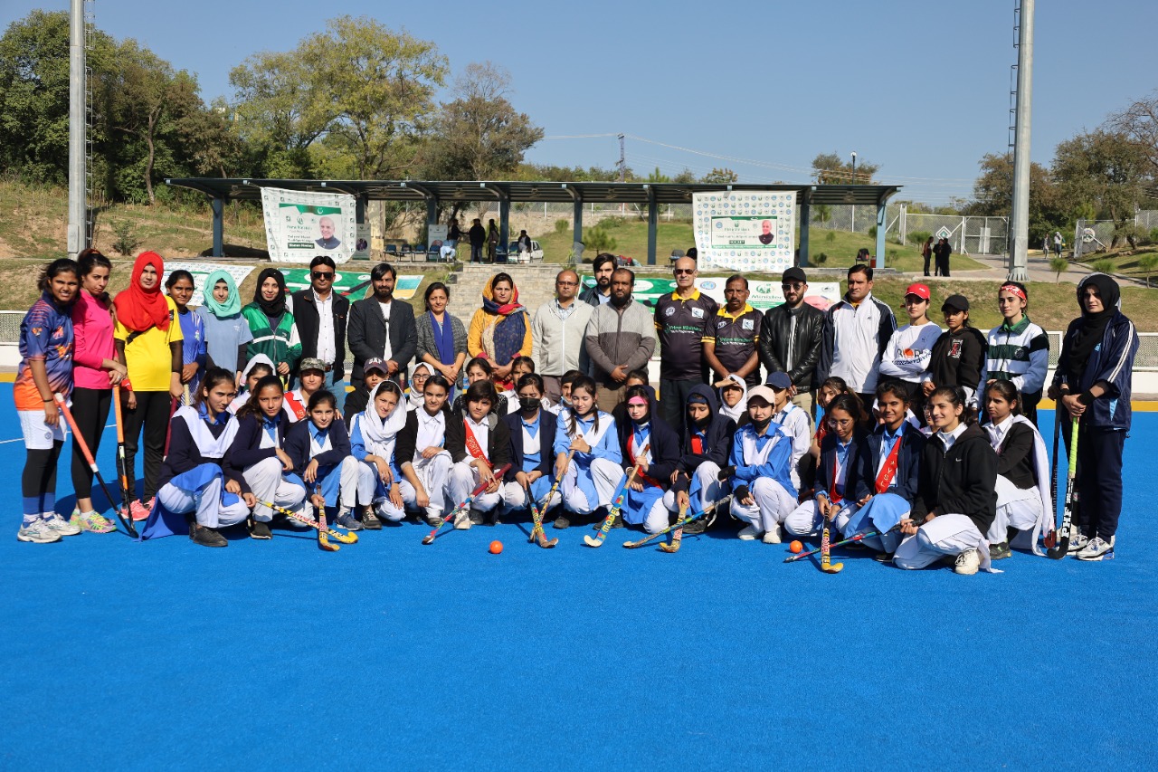 The enthusiastic participation of women under Prime Minister Talent Hunt Youth Sports league held in the Federal Region.
